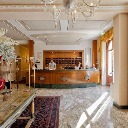 โรงแรมเออโคลินี อี ซาวิ มอนเตกาตินี แตร์เม ภายนอก รูปภาพ